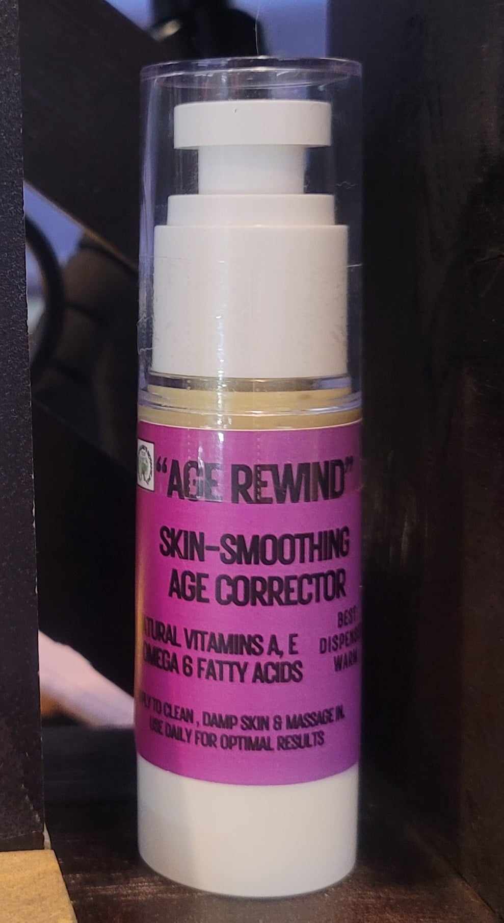 "AGE REWIND", Skin Firming & Smoothing Age Corrector